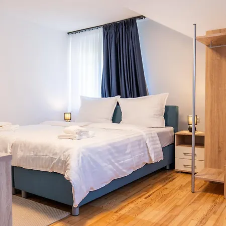 Buttermarkt House ''rooms At The Ring'' Maison d'hôtes 3*