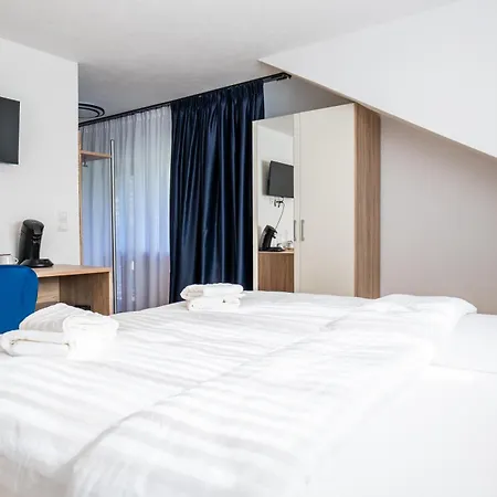 Buttermarkt House ''rooms At The Ring''